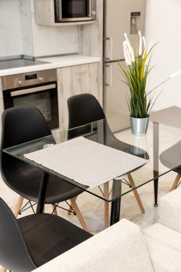 White Lux House In Town Appartement Thessaloniki Buitenkant foto